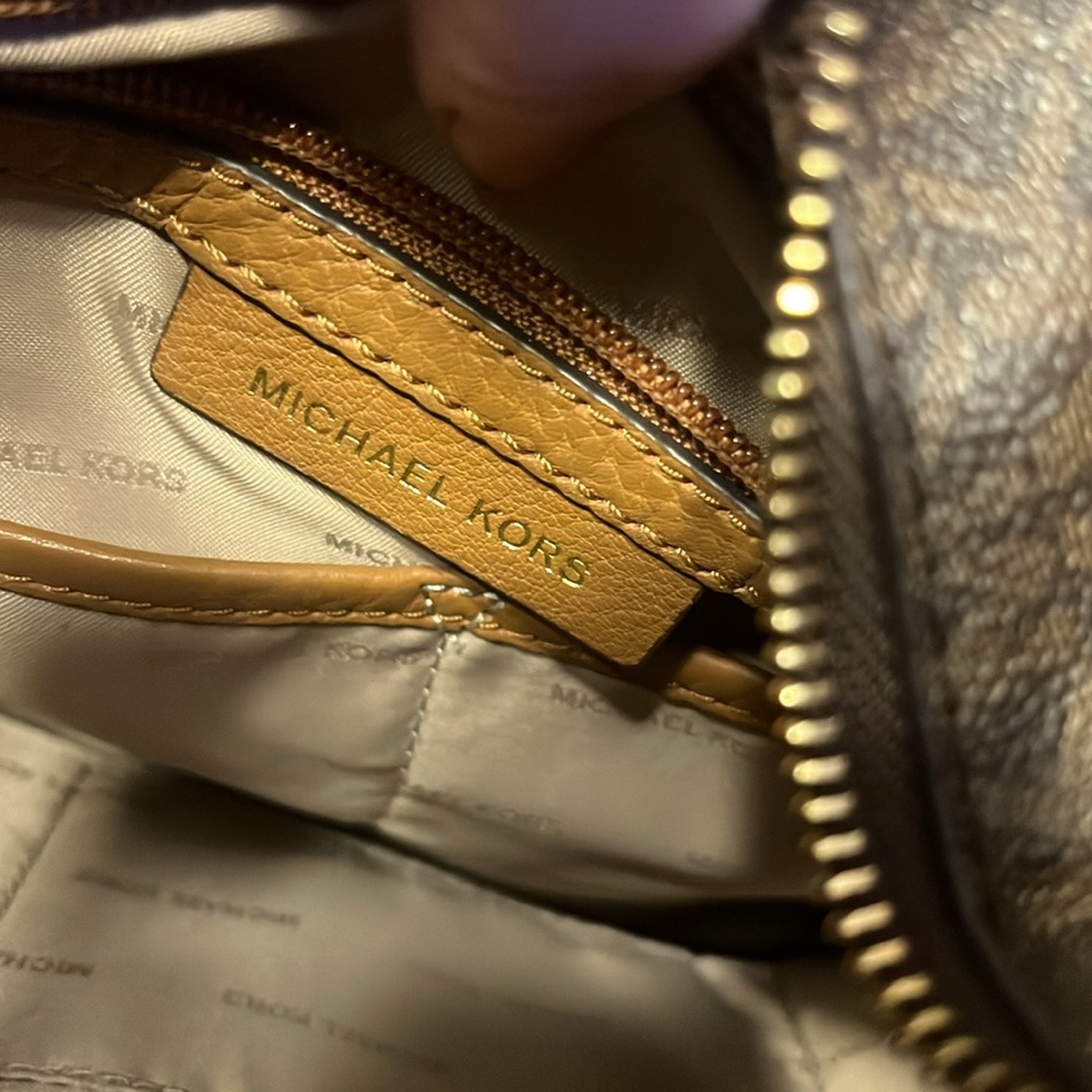 Michael Kors shoulder bag - Picture 15 of 15